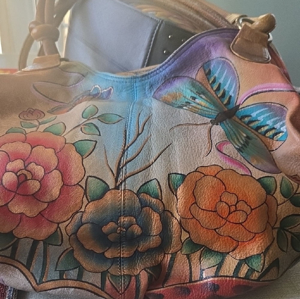 Hand-Painted Floral Leather Bag.True ANUSCHKA BAG